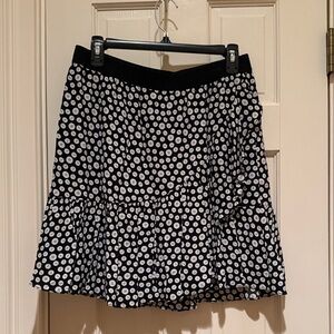 Maeve Black and White Circle Pattern Skirt